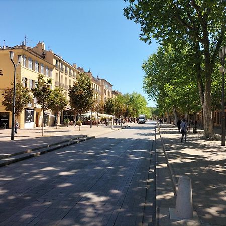Le Matheron Apartamento Aix-en-Provence Exterior foto