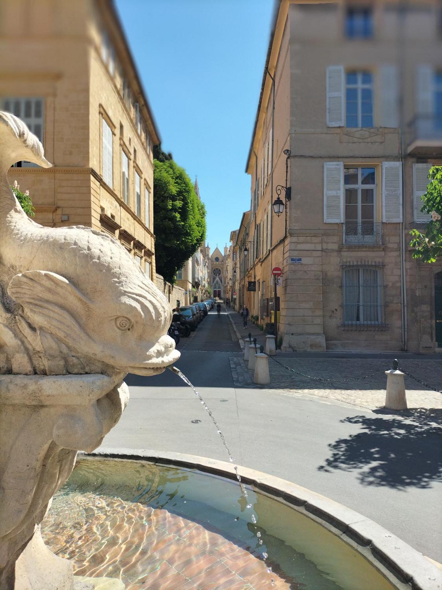 Le Matheron Apartamento Aix-en-Provence Exterior foto
